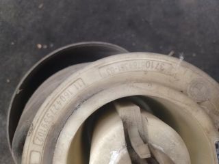 bontott BMW 5 F11 Bal hátsó Rugó