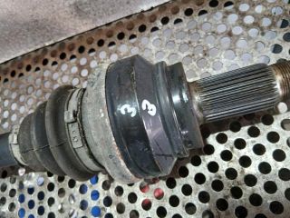 bontott BMW 5 F11 Jobb hátsó Féltengely