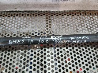 bontott BMW 5 F11 Jobb hátsó Féltengely