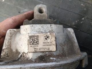 bontott BMW 5 F11 Motor Tartó Bak (Pozíciófüggetlen)