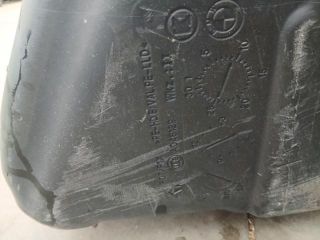 bontott BMW 5 F11 Tank