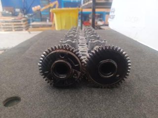 bontott BMW 5 F11 Vezérműtengely (Magában)