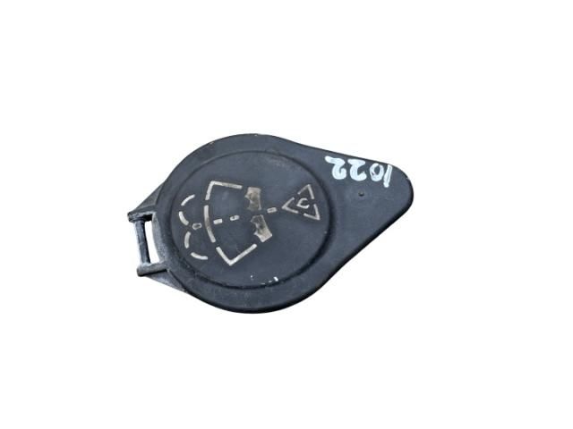 bontott BMW 5 F11 Ablakmosó Tartály