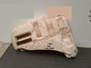 bontott BMW 5 F11 Ablakmosó Tartály