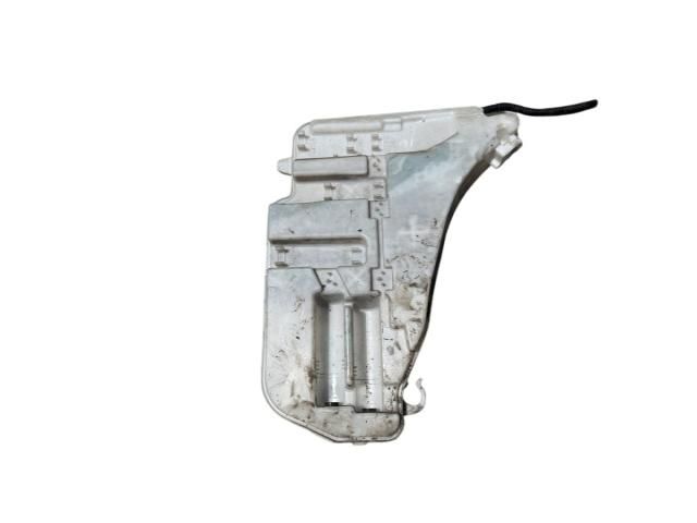 bontott BMW 5 F11 Ablakmosó Tartály