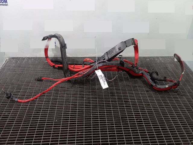 bontott BMW 5 F11 Akkumulátor Saru