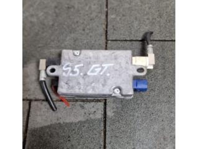 bontott BMW 5 F11 Antenna Erősítő