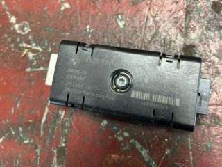 bontott BMW 5 F11 Antenna Erősítő