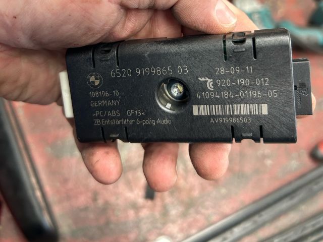 bontott BMW 5 F11 Antenna Erősítő