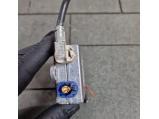 bontott BMW 5 F11 Antenna Erősítő