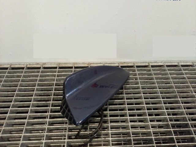 bontott BMW 5 F11 Antenna