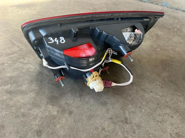 bontott BMW 5 F11 Bal Belső Hátsó Lámpa