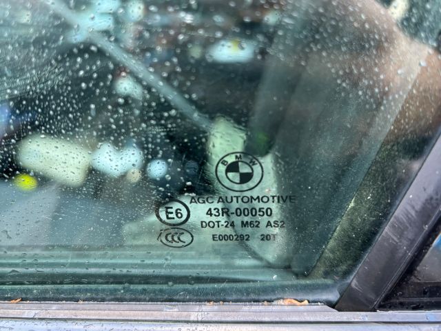 bontott BMW 5 F11 Bal első Ablak