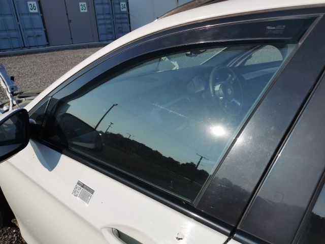 bontott BMW 5 F11 Bal első Ablak