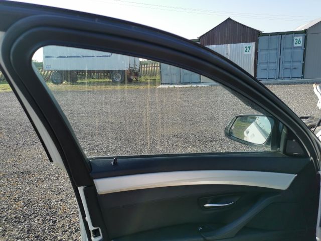 bontott BMW 5 F11 Bal első Ablak
