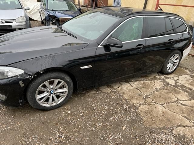 bontott BMW 5 F11 Bal első Ajtó (Üres lemez)