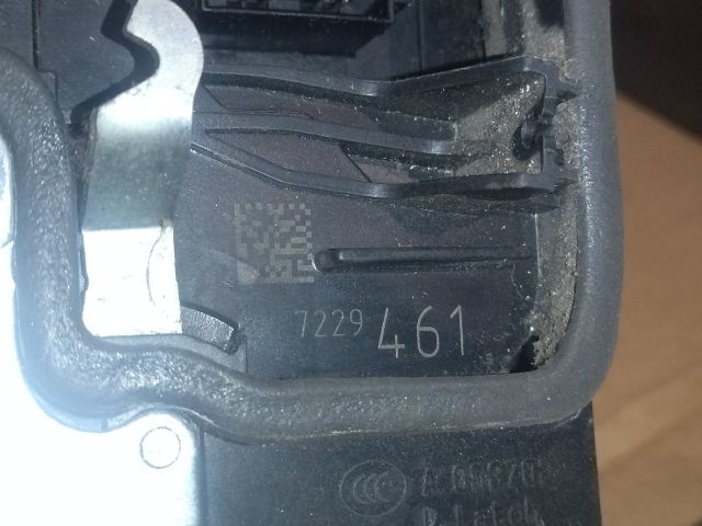 bontott BMW 5 F11 Bal első Ajtózár