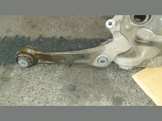 bontott BMW 5 F11 Bal első Alsó Első Lengőkar