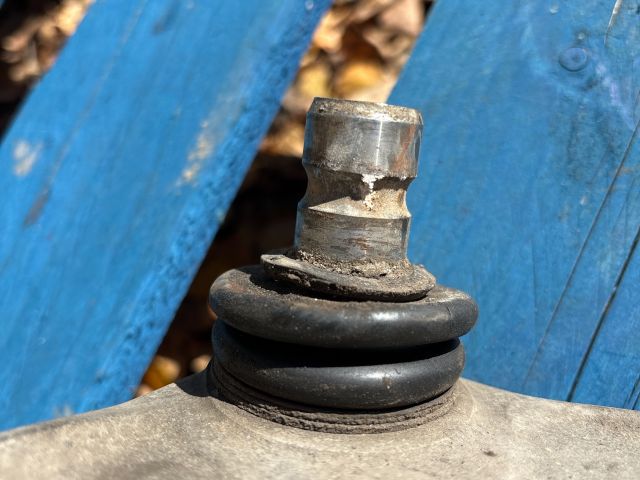 bontott BMW 5 F11 Bal első Felső Lengőkar