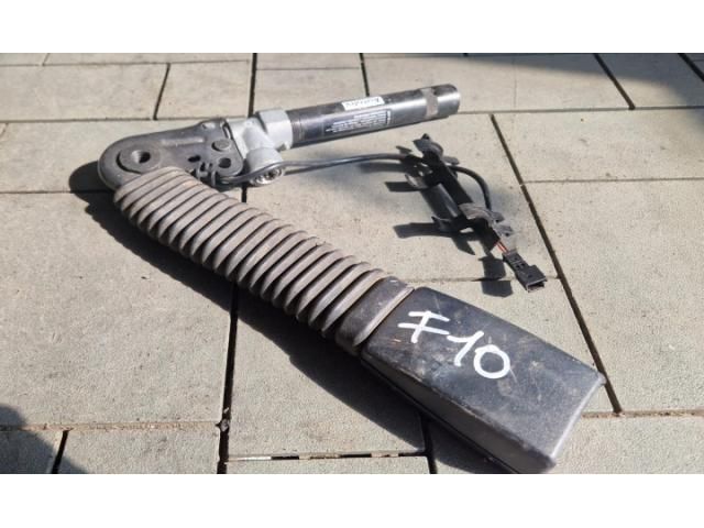 bontott BMW 5 F11 Bal első Övfeszítő