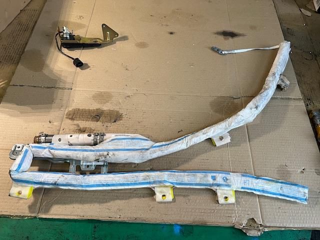 bontott BMW 5 F11 Bal Fejlégzsák