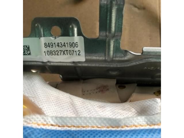 bontott BMW 5 F11 Bal Fejlégzsák