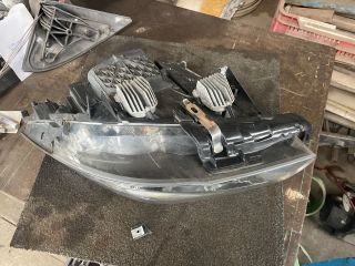 bontott BMW 5 F11 Bal Fényszóró