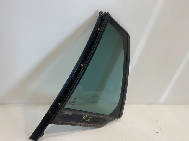 bontott BMW 5 F11 Bal hátsó Ablak