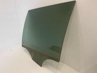 bontott BMW 5 F11 Bal hátsó Ablak