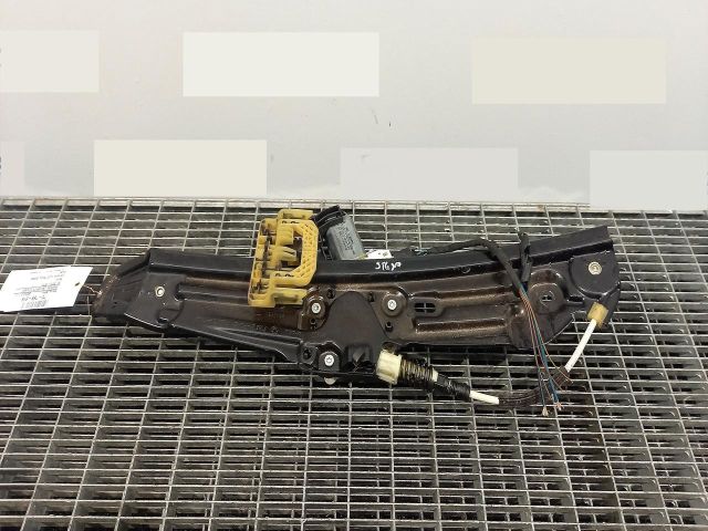 bontott BMW 5 F11 Bal hátsó Ablakemelő Szerkezet (Elektromos)