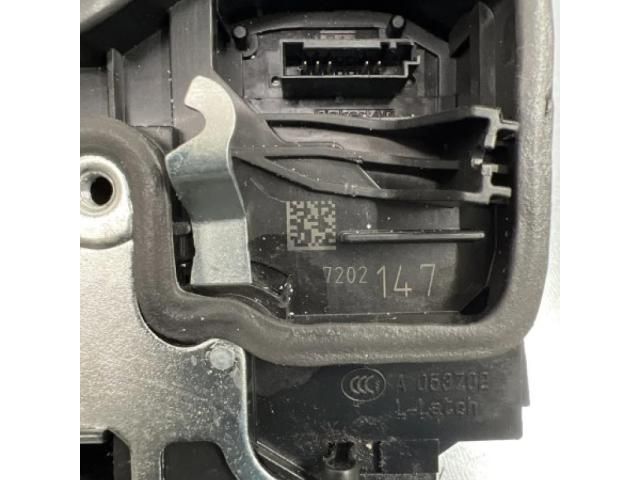 bontott BMW 5 F11 Bal hátsó Ajtózár