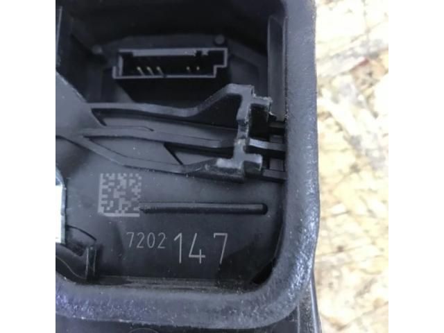 bontott BMW 5 F11 Bal hátsó Ajtózár