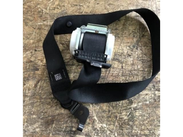 bontott BMW 5 F11 Bal hátsó Biztonsági Öv