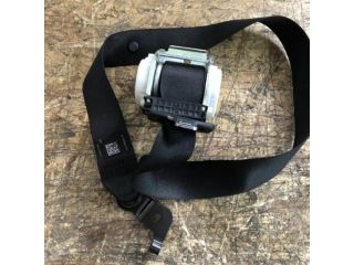 bontott BMW 5 F11 Bal hátsó Biztonsági Öv