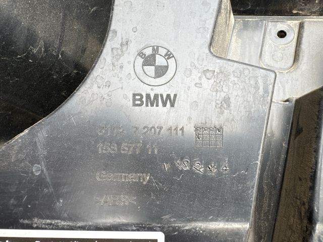 bontott BMW 5 F11 Bal hátsó Oldal Lökhárító Tartó (Műanyag)