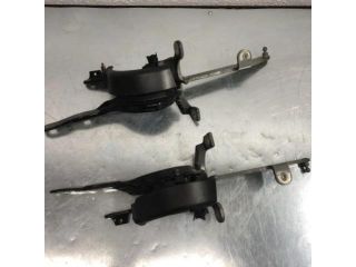 bontott BMW 5 F11 Bal hátsó Zsanér