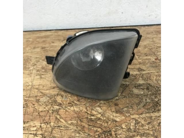 bontott BMW 5 F11 Bal Ködfényszóró