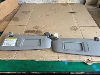 bontott BMW 5 F11 Bal Napellenző