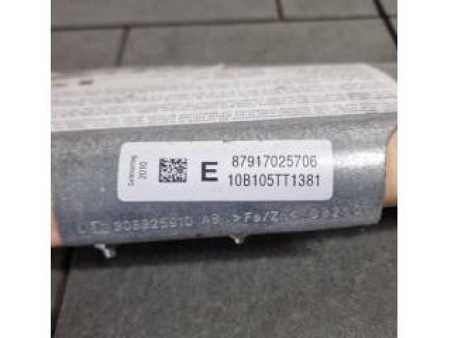 bontott BMW 5 F11 Bal Oldallégzsák