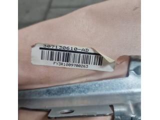 bontott BMW 5 F11 Bal Oldallégzsák