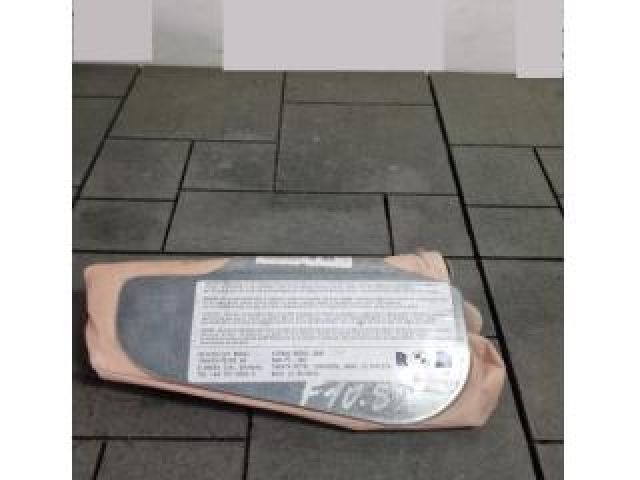 bontott BMW 5 F11 Bal Oldallégzsák