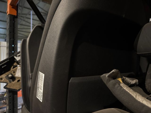 bontott BMW 5 F11 Bal Oldallégzsák