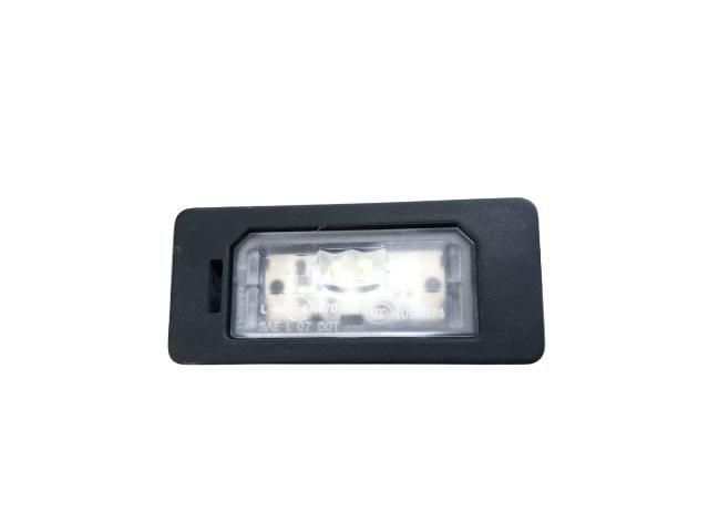 bontott BMW 5 F11 Bal Rendszámtábla Világítás