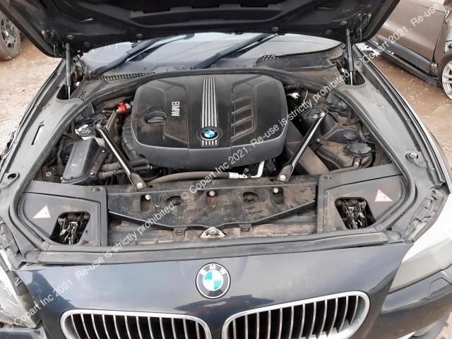 bontott BMW 5 F11 Bal Xenon Fényszóró