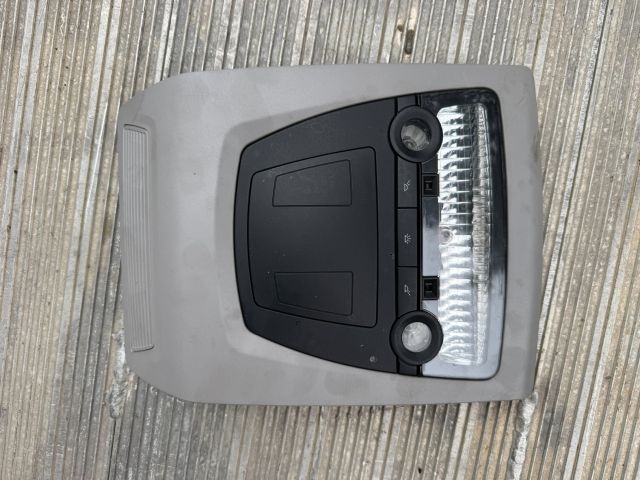 bontott BMW 5 F11 Beltér Világítás Első