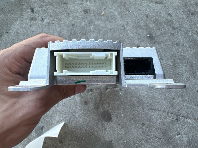 bontott BMW 5 F11 Bluetooth Elektronika