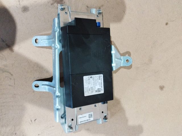 bontott BMW 5 F11 Bluetooth Elektronika