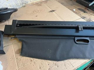 bontott BMW 5 F11 Csomagtér Roló