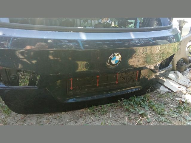 bontott BMW 5 F11 Csomagtérajtó (Részeivel)