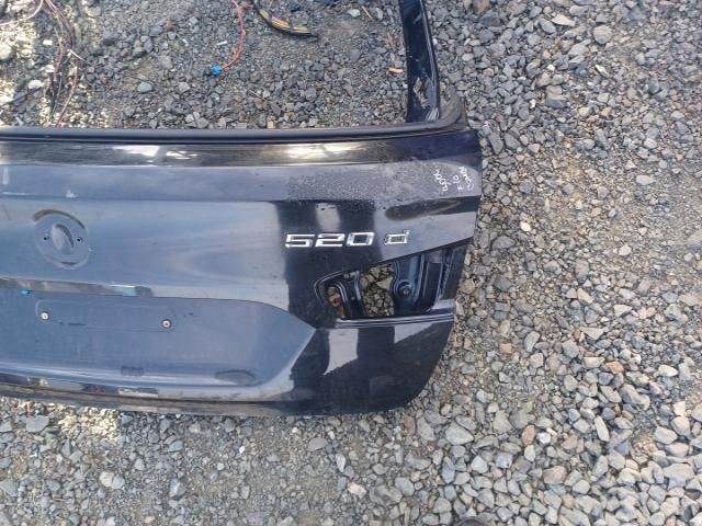 bontott BMW 5 F11 Csomagtérajtó (Üres lemez)